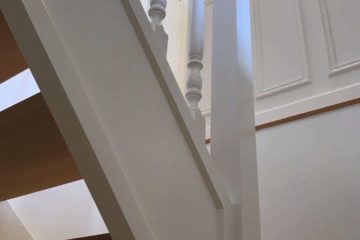 Exemple d'escaliers réalisés par Menuiserie Pirlot.